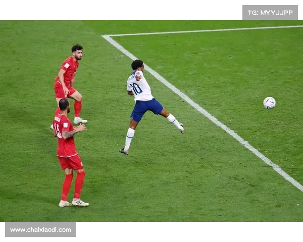 施兰茨进球超越英格兰全队，闪耀战场(英国施兰舒)